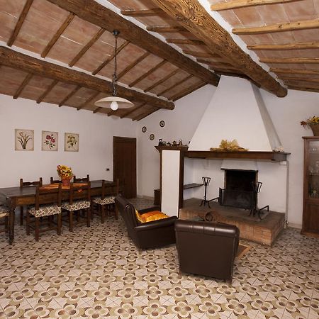 Agriturismo Podere Olivello in Val d'Orcia Montalcino Exterior foto